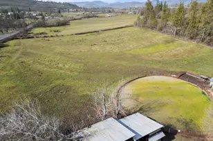 1305 Butte Falls Hwy, Eagle Point, OR 97524 - Photo 41