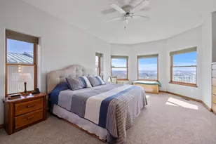 2378 Linda Vista Dr, Klamath Falls, OR 97601 - Photo 37