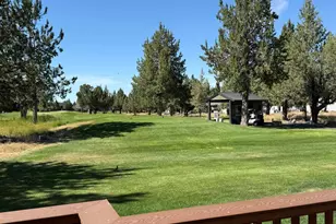1140 Golden Pheasant Dr, Redmond, OR 97756 - Photo 3