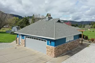 7059 Old Stage Rd, Central Point, OR 97502 - Photo 11