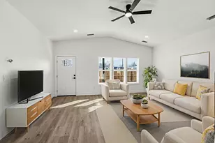 465 Arnos St, Talent, OR 97540 - Photo 5