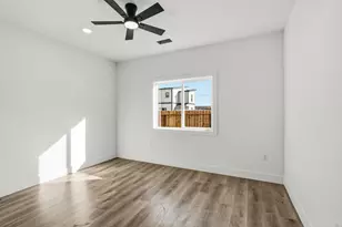 465 Arnos St, Talent, OR 97540 - Photo 27