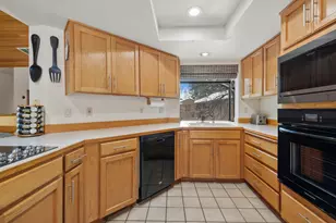 17760 W Core Rd, Sunriver, OR 97707 - Photo 9