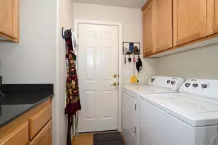 187 Prairie Landing Dr, Eagle Point, OR 97524 - Photo 15