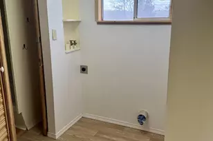 729 SE Grizzly Rd, Madras, OR 97741 - Photo 9