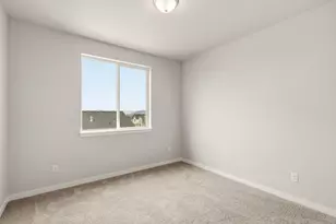 669 Old Waverly Way, Eagle Point, OR 97524 - Photo 19