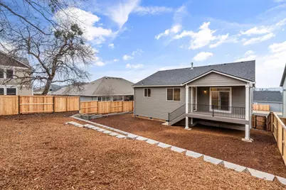 669 Old Waverly Way #20, Eagle Point, OR 97524 - Photo 29