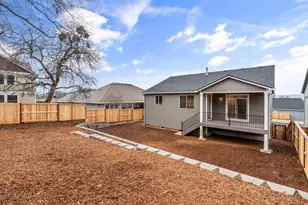 669 Old Waverly Way, Eagle Point, OR 97524 - Photo 29