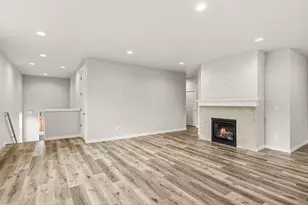 669 Old Waverly Way, Eagle Point, OR 97524 - Photo 11