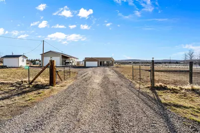 15500 SE Erie Road, Prineville, OR 97754 - Photo 33