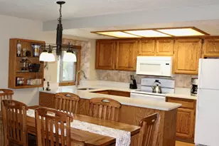 57301 Beaver Ridge Loop, Sunriver, OR 97707 - Photo 7