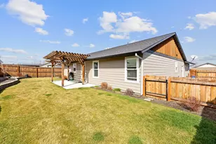 681 NE Begonia St, Madras, OR 97741 - Photo 23