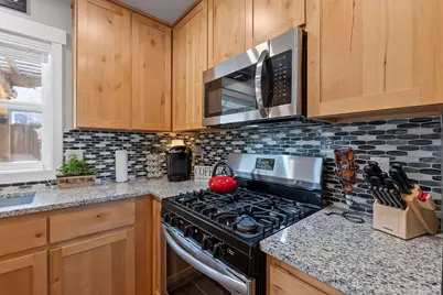 681 NE Begonia Street, Madras, OR 97741 - Photo 11