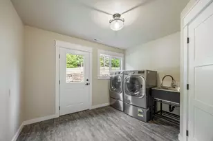 3220 Deer Creek Rd, Selma, OR 97538 - Photo 29