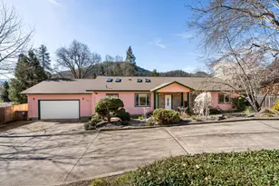 860 5th Ave, Gold Hill, OR 97525 - Photo 7