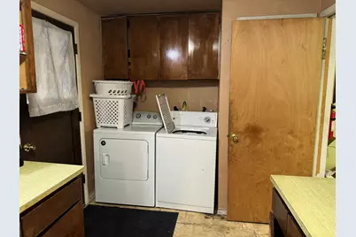 21130 SE Reed Market Road, Bend, OR 97702 - Photo 17