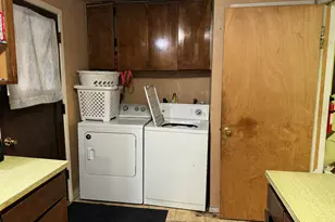 21130 SE Reed Market Rd, Bend, OR 97702 - Photo 17