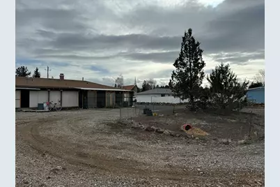 21130 SE Reed Market Road, Bend, OR 97702 - Photo 5