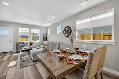 3451 NW 8th Street, Redmond, OR 97756 - Photo 3