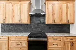 3340 Redwood Hwy, Grants Pass, OR 97527 - Photo 25