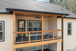 3340 Redwood Hwy, Grants Pass, OR 97527 - Photo 7