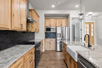 3340 Redwood Highway, Grants Pass, OR 97527 - Photo 23