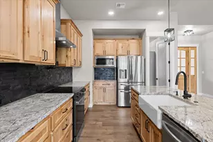 3340 Redwood Hwy, Grants Pass, OR 97527 - Photo 23