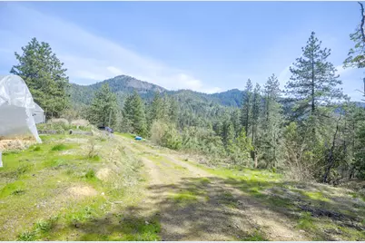 4509 Humbug Creek Road, Jacksonville, OR 97530 - Photo 45