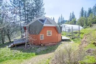 4509 Humbug Creek Rd, Jacksonville, OR 97530 - Photo 7