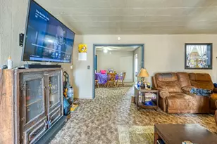 425 W 1st St, Merrill, OR 97633 - Photo 37