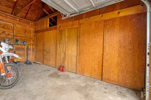 425 W 1st St, Merrill, OR 97633 - Photo 27