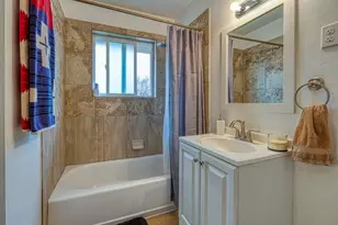 425 W 1st St, Merrill, OR 97633 - Photo 11