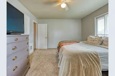 425 W 1st Street, Merrill, OR 97633 - Photo 13