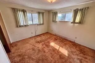 350 Mona Way, Cave Junction, OR 97523 - Photo 9