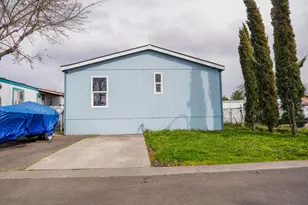 2622 Falcon St, White City, OR 97503 - Photo 3