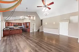 454 Elm St, Phoenix, OR 97535 - Photo 13