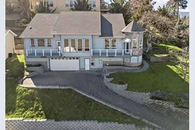 454 Elm Street, Phoenix, OR 97535 - Photo 41