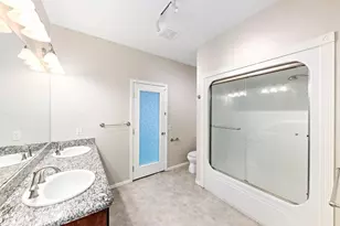 454 Elm St, Phoenix, OR 97535 - Photo 31