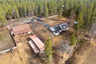 1052 S Airport Dr, Crescent, OR 97733 - Photo 3