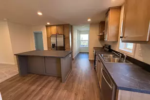 1512 Agape Way, Grants Pass, OR 97527 - Photo 5