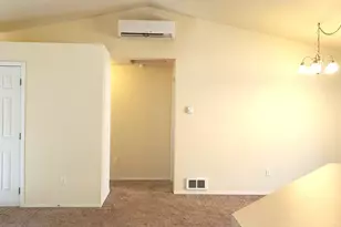 56234 Black Duck Rd, Bend, OR 97707 - Photo 9