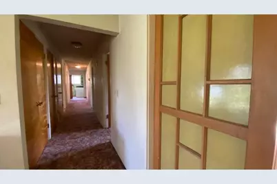 333 W Park Street, Grants Pass, OR 97527 - Photo 9