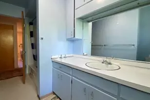 333 W Park St, Grants Pass, OR 97527 - Photo 29