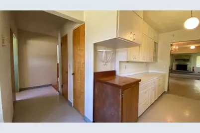 333 W Park Street, Grants Pass, OR 97527 - Photo 17