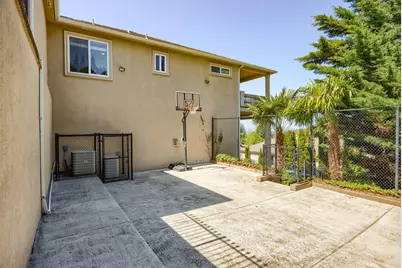 107 Monterey Drive, Medford, OR 97504 - Photo 105