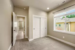 107 Monterey Dr, Medford, OR 97504 - Photo 87