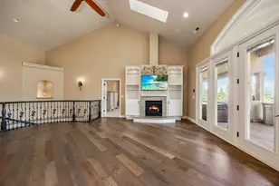 107 Monterey Dr, Medford, OR 97504 - Photo 43