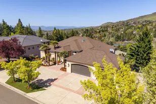 107 Monterey Dr, Medford, OR 97504 - Photo 117