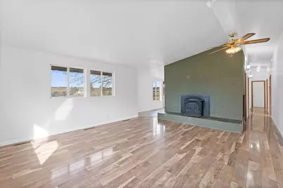 76 SE Hoff Lane, Madras, OR 97741 - Photo 7