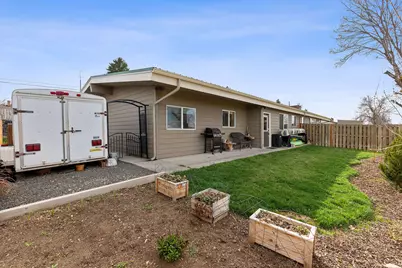 76 SE Hoff Lane, Madras, OR 97741 - Photo 35